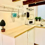 Mini Loft Plaza Espana * חרז